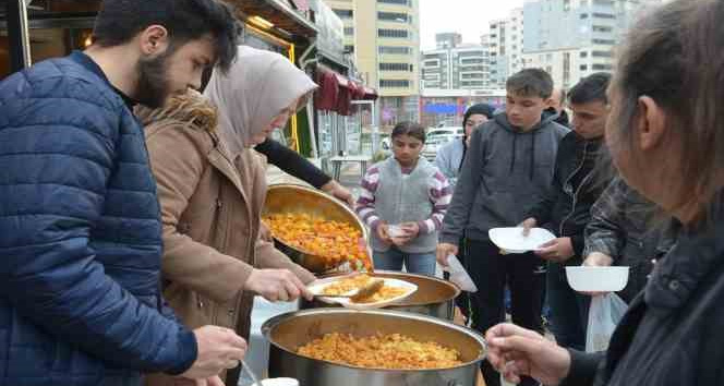 Hünerli Eller’i Hayır Elleri’ne çevirdiler