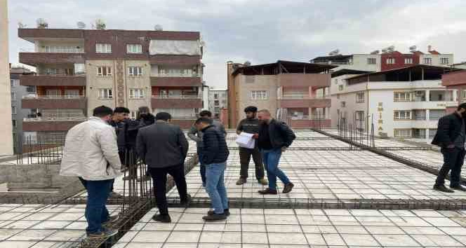 Siirt Belediyesi ekipleri inşaatlarda denetimlerini arttırdı