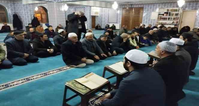 Varto’da Berat Kandili programı yoğun ilgi gördü