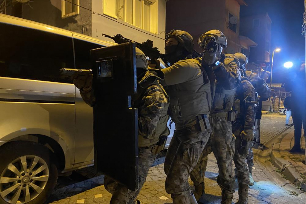 İstanbul’da uyuşturucu tacirlerine helikopter destekli eş zamanlı şafak operasyonu