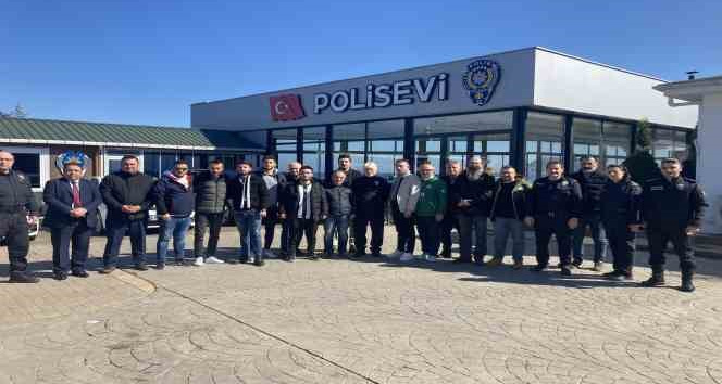 Giresun Emniyet Müdürü Recep Güzelyazıcı, taraftar grubu temsilcileriyle bir araya geldi