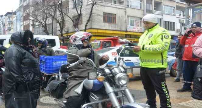 Ordu’da motosiklet sürücülerine sıkı denetim