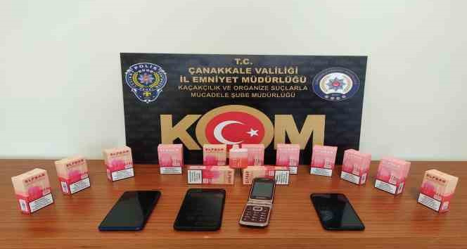 Ezine’de klonlanmış cep telefonu ile gümrük kaçağı elektronik sigara ele geçirildi