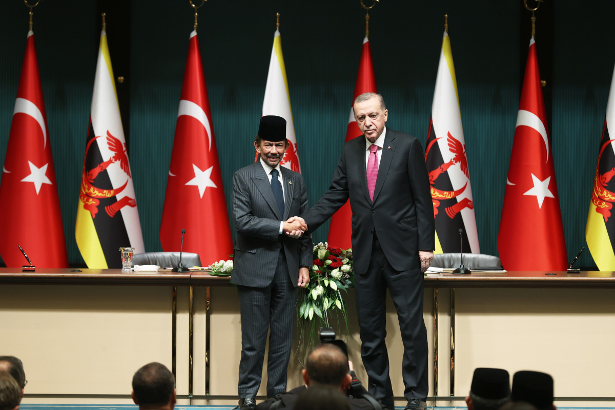 Cumhurbaşkanı Erdoğan&#039;dan Brunei Darüsselam Sultanı Waddaulah’a teşekkür