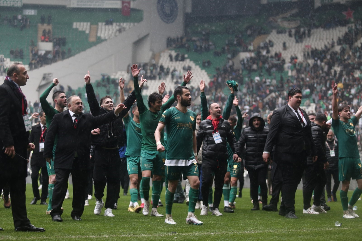 Bursaspor, Amed Sportif Faaliyetler maçı sonrası PFDK'ya sevk edildi