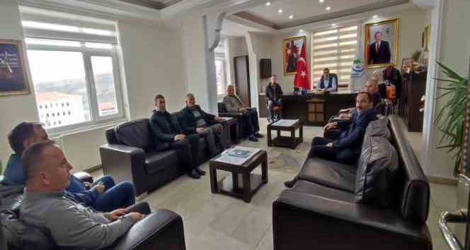 Çekerek Belediye Başkanı Çakır, ilçeden geçen diri fay hatlarına dikkat çekti