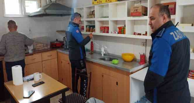 Altınova’da kantinlere denetim