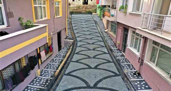 Başkan Tören : “İlçemizde sokakları modern görünüme kavuşturuyoruz”