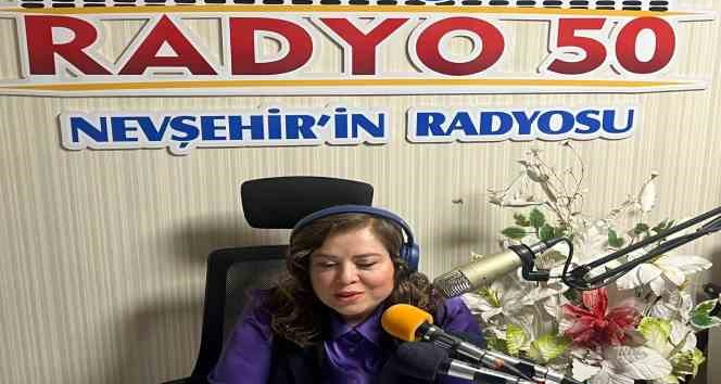 Depremzedelere yazdığı şiirle yüreklere dokundu