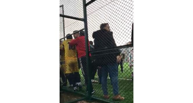 Amatör küme maçında olay