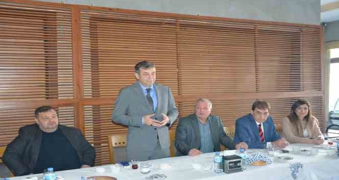 Künkcü, başkanlarla kahvaltıda bir araya geldi