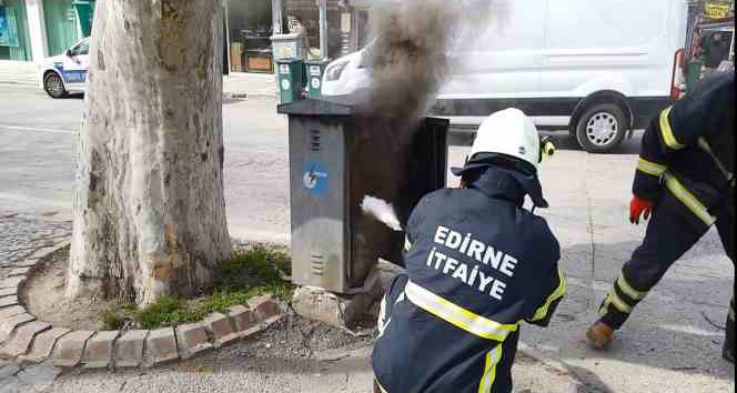 Elektrik trafosundaki yangın paniğe sebep oldu