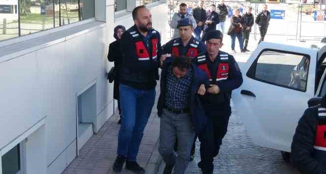 Boşanma aşamasındaki karısını öldüren koca tutuklandı