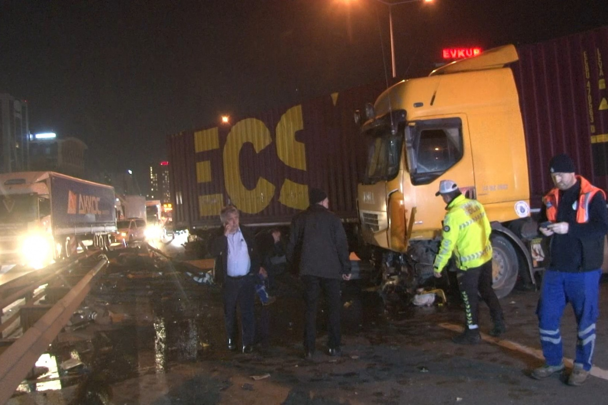 İstanbul'da alkollü tır sürücüsü dehşet saçtı