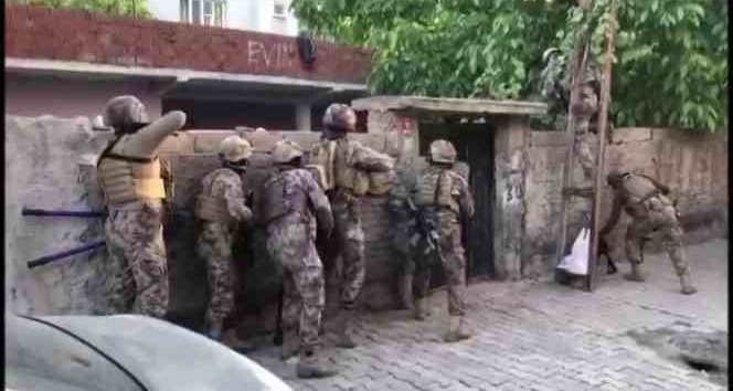 Batman’da terör operasyonu 1 gözaltı