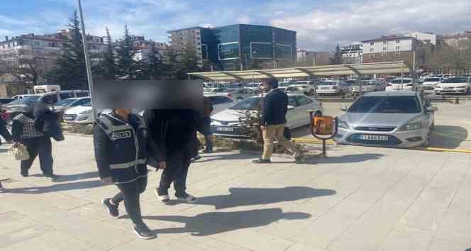 Niğde’de fuhuş operasyonu: 3 gözaltı