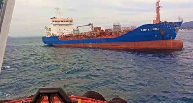 Çanakkale Boğazı’nda tanker makine arızası yaptı