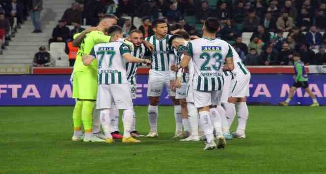 Spor Toto Süper Lig: Giresunspor: 2 - Fatih Karagümrük: 1 (İlk yarı)