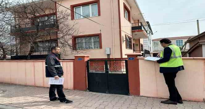 Riskli binaların tespit çalışması yapılmaya devam ediyor