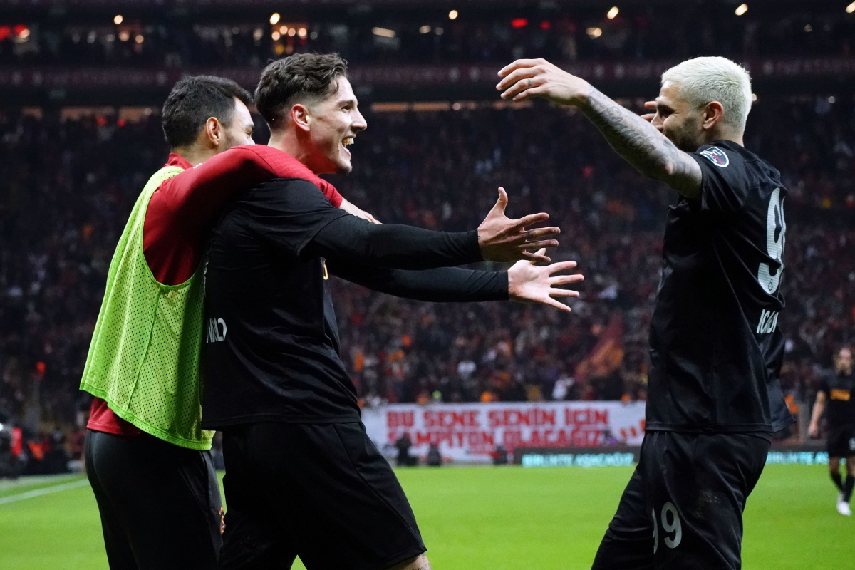Galatasaray, Süper Lig'de üst üste kazanma rekorunu kırdı İhlas Haber Ajansı Galatasaray, Süper Lig'de üst üste kazanma rekorunu kırdı İhlas Haber Ajansı
