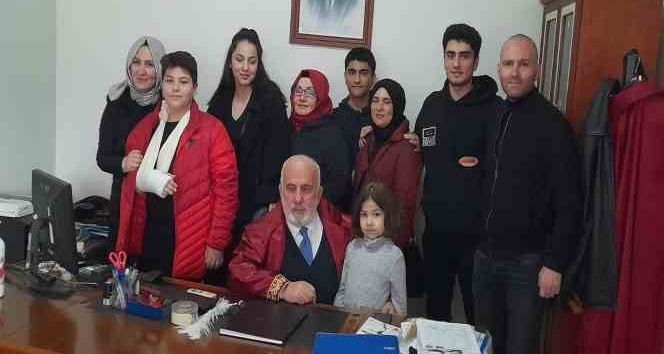 Alaplı’yı evlendiren memur, doğum gününde emekli oldu