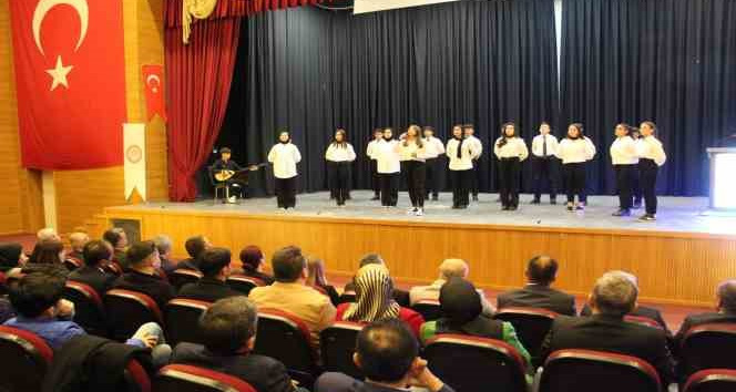 Siirt, İstiklal Marşı’nın Kabulü ve Mehmet Akif Ersoy’u anma gününü kutladı