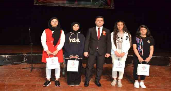 Batman’da Mehmet Akif Ersoy anıldı