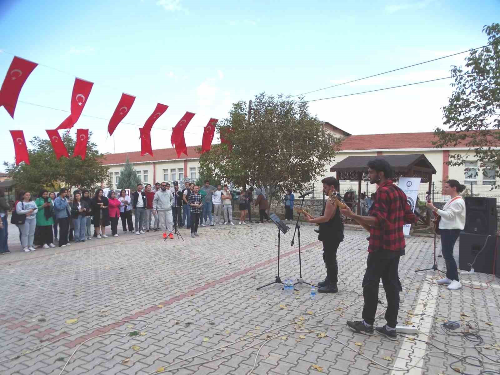 Hisarcık MYO’da “Okula hoş geldin” etkinliği