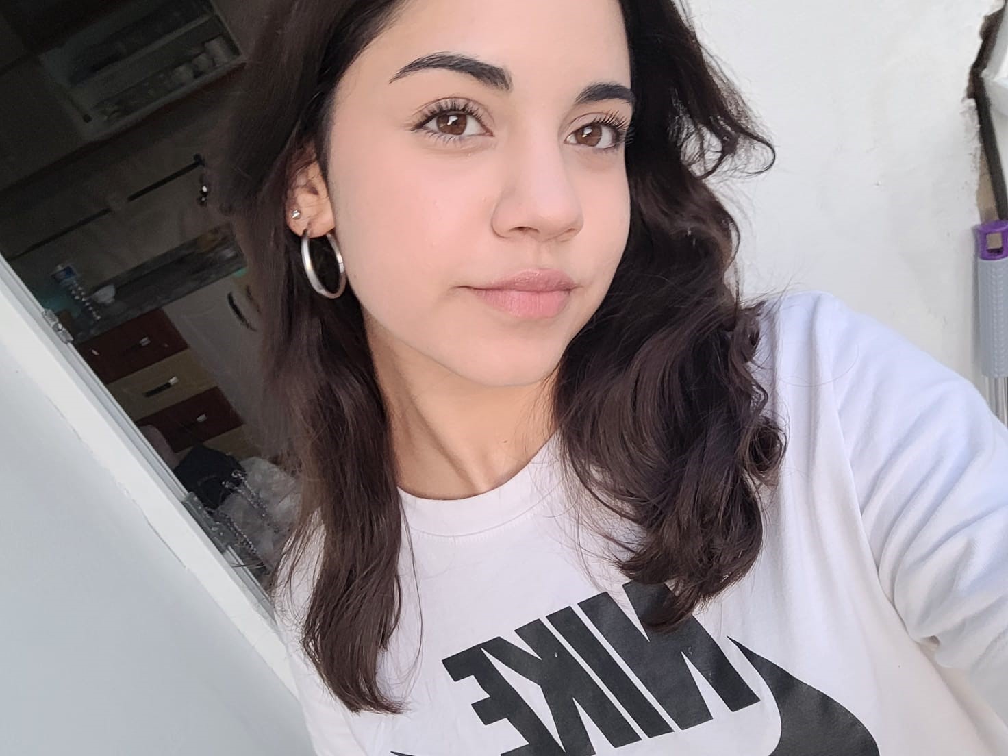 Falezlerde ölü bulunan 13 yaşındaki Aylin’in cenazesi gözyaşları arasında Adli Tıptan alındı