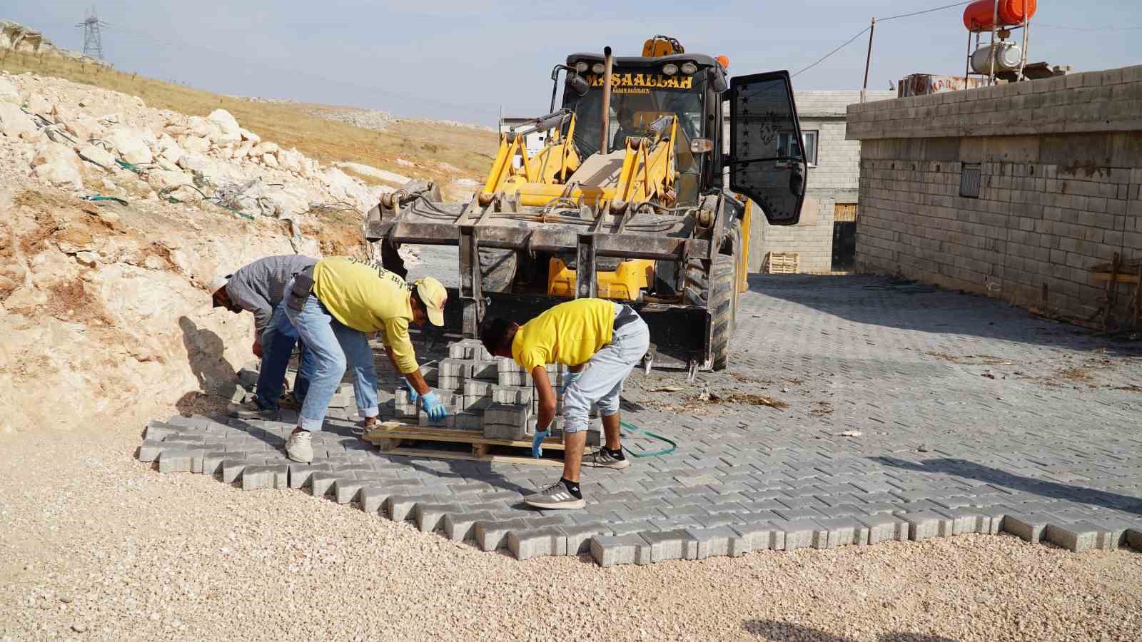 Karahykteki yeni yollar kilitli parke ta ile deniyor
