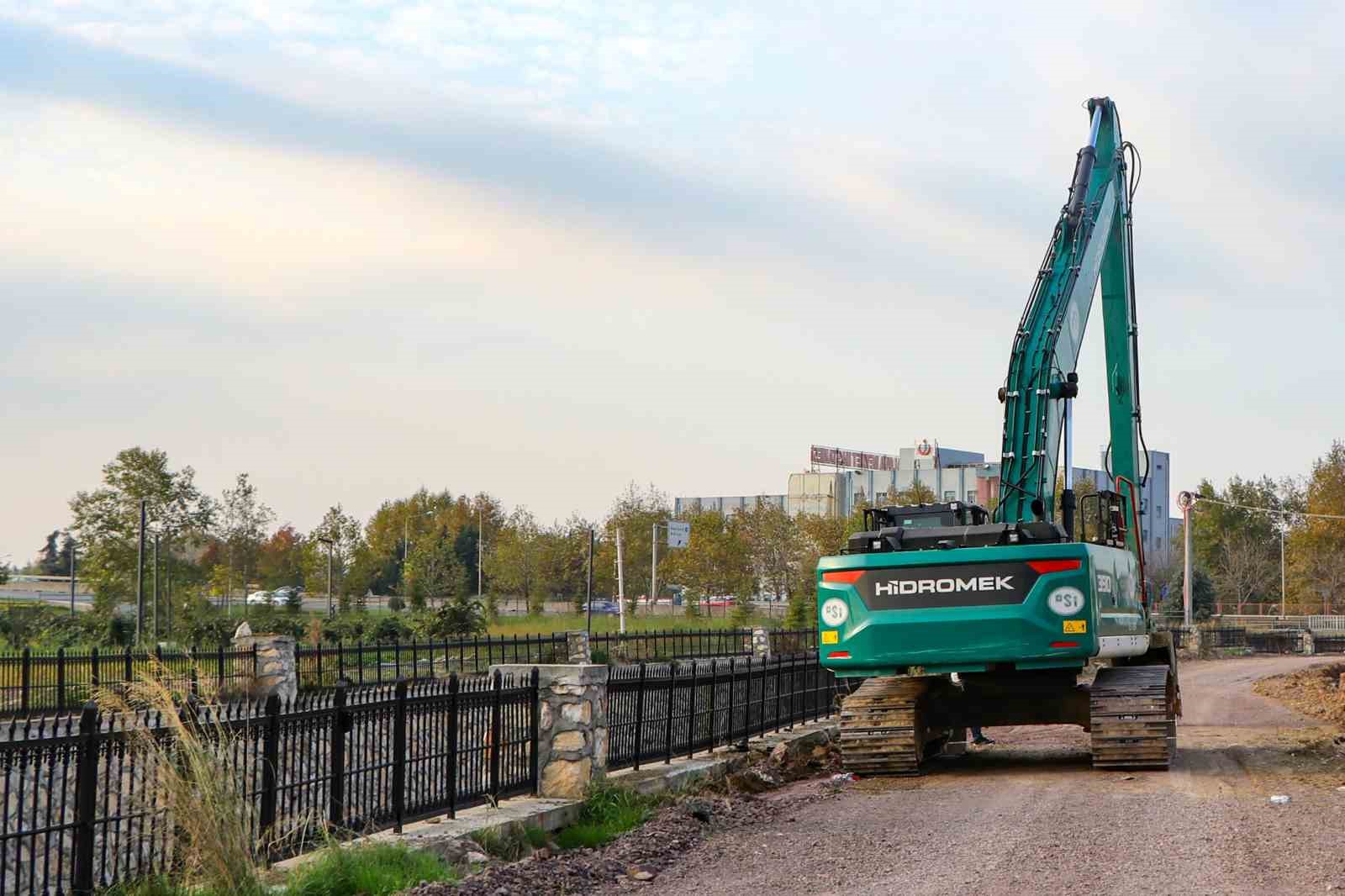 Kazımiye Deresi ıslahında 2. etap s&uuml;r&uuml;yor
