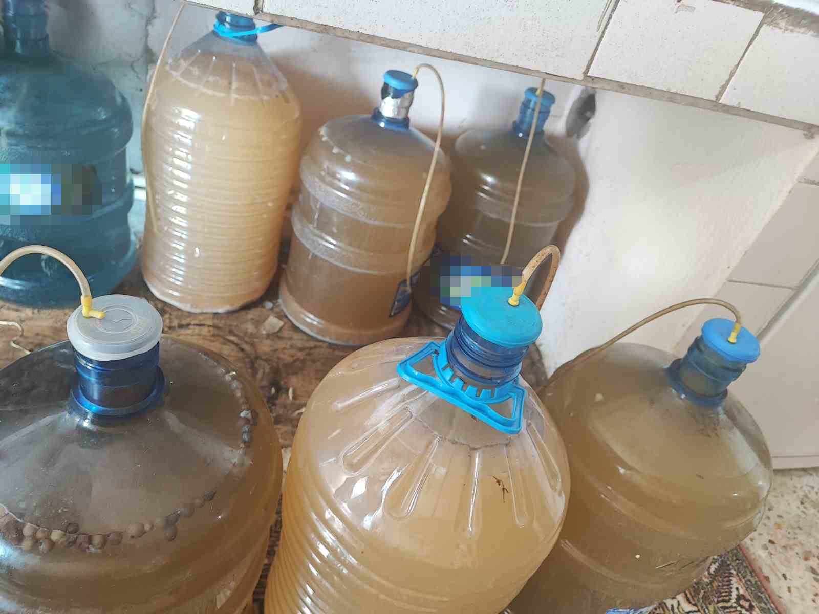 Yalova’da eş zamanlı kaçak alkol operasyonunda 5 gözaltı