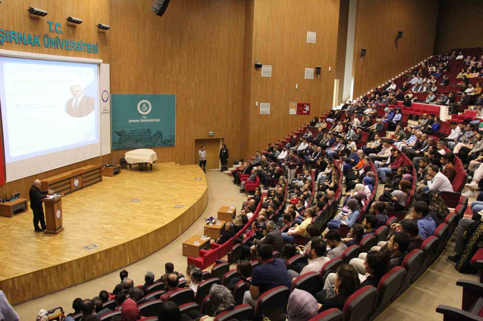 Şırnak Üniversitesi’nde akademik açılış töreni düzenlendi