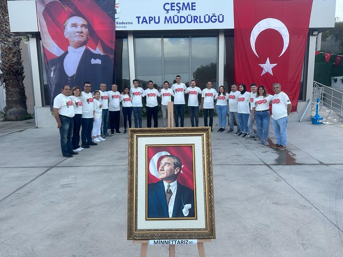 İzmir’de 100 yıllık tapu senetleri sergilendi