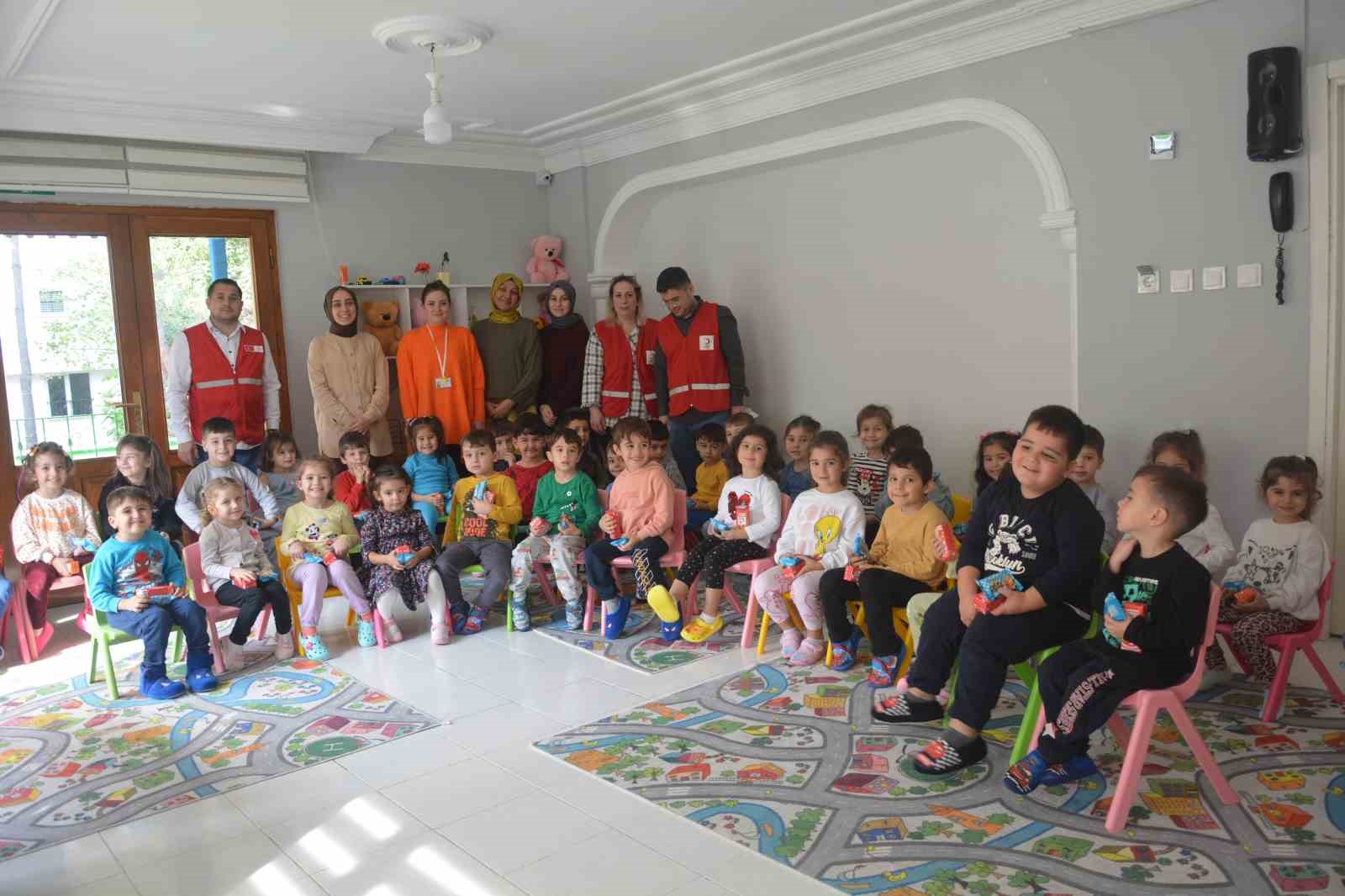 Kızılay’dan çocuklara yönelik etkinlik