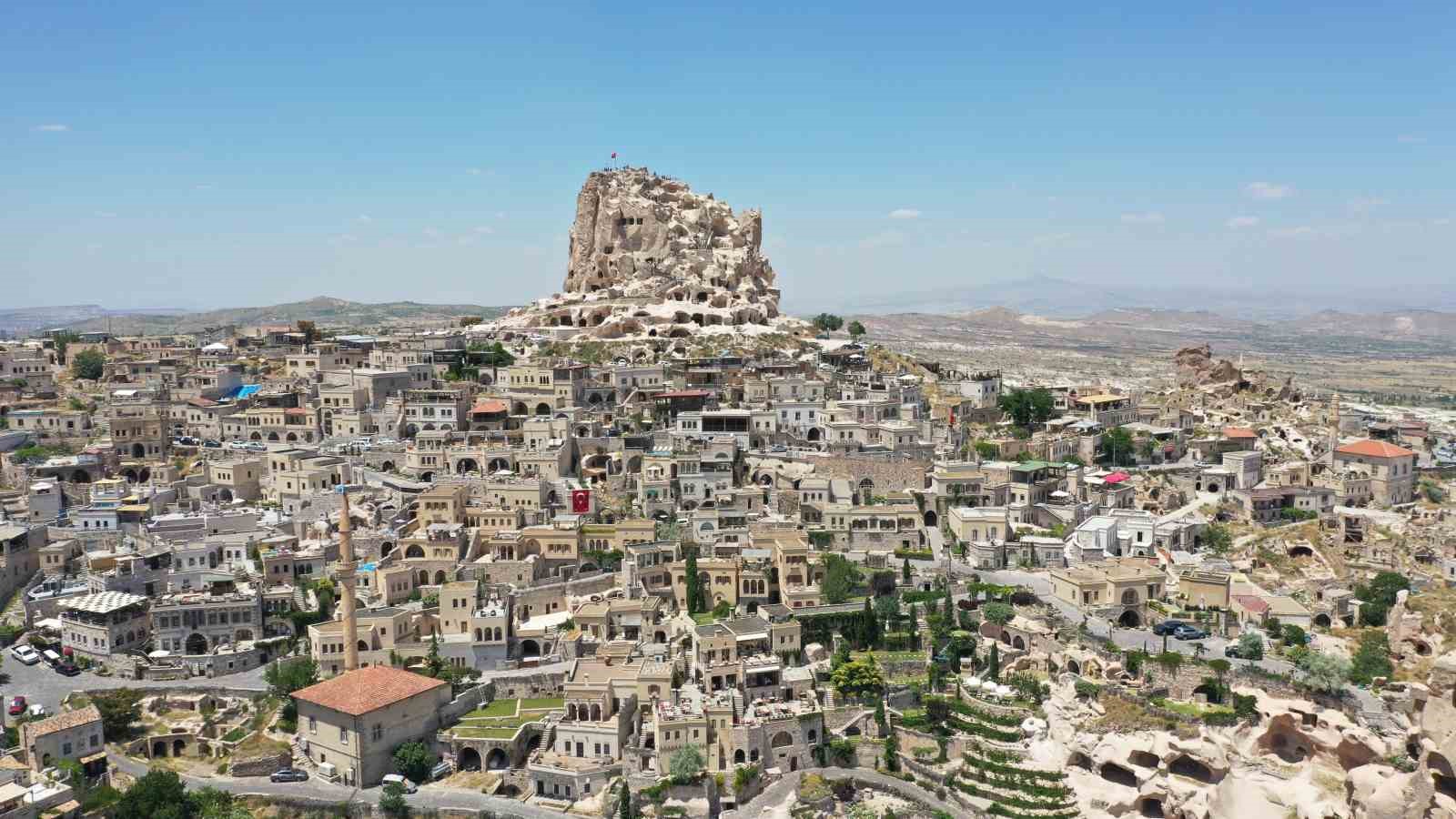 Kapadokya&rsquo;nın zirvesini 270 bin kişi ziyaret etti
