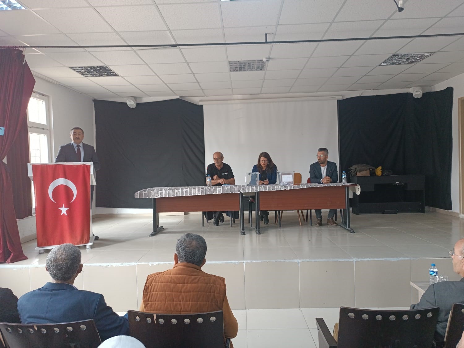 Bing&ouml;l&rsquo;de deprem konutlarının kura &ccedil;ekimi yapıldı
