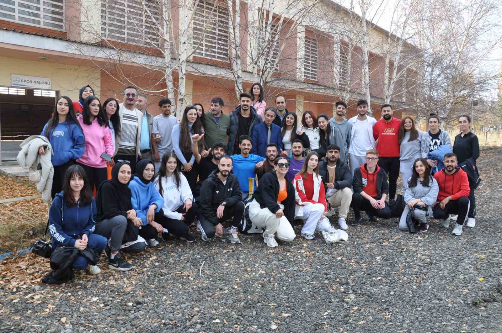 Kars&rsquo;ta &ouml;ğrenciler hem eğlendi, hem de &ouml;ğrendi

