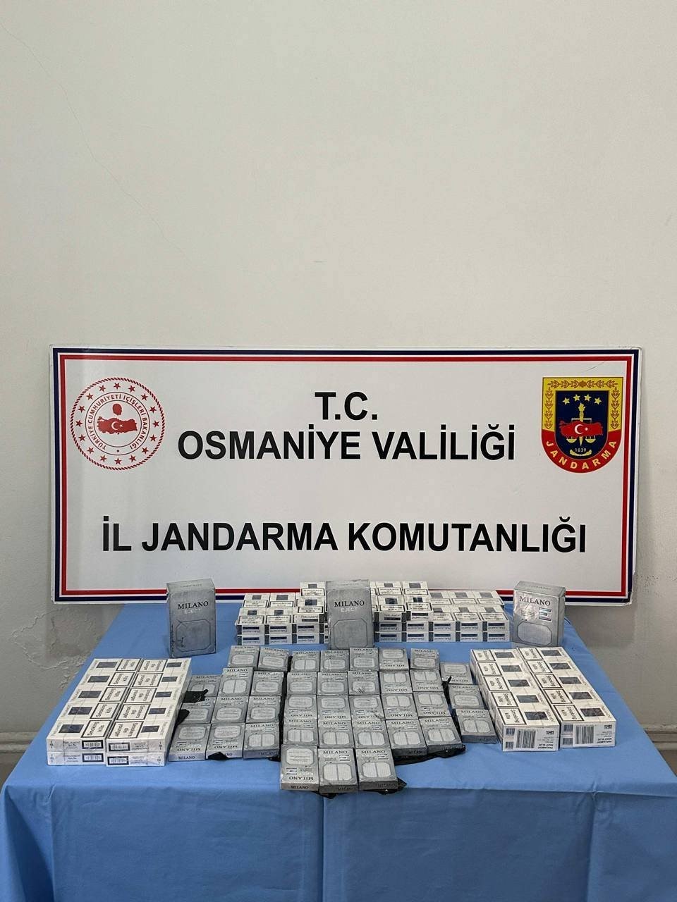 Osmaniye’de ekmek arasından uyuşturucu çıktı
