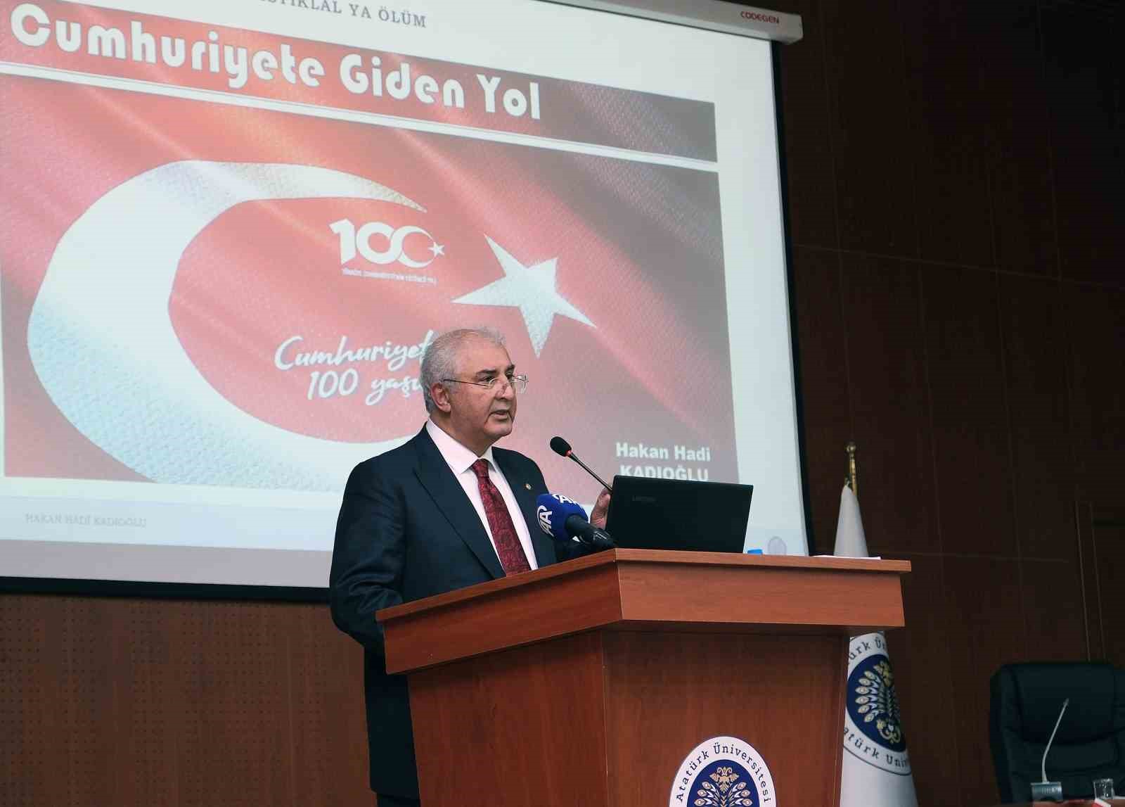 Atat&uuml;rk &Uuml;niversitesi Tıp Fak&uuml;ltesinden Cumhuriyetin 100. yılına &ouml;zel konferans
