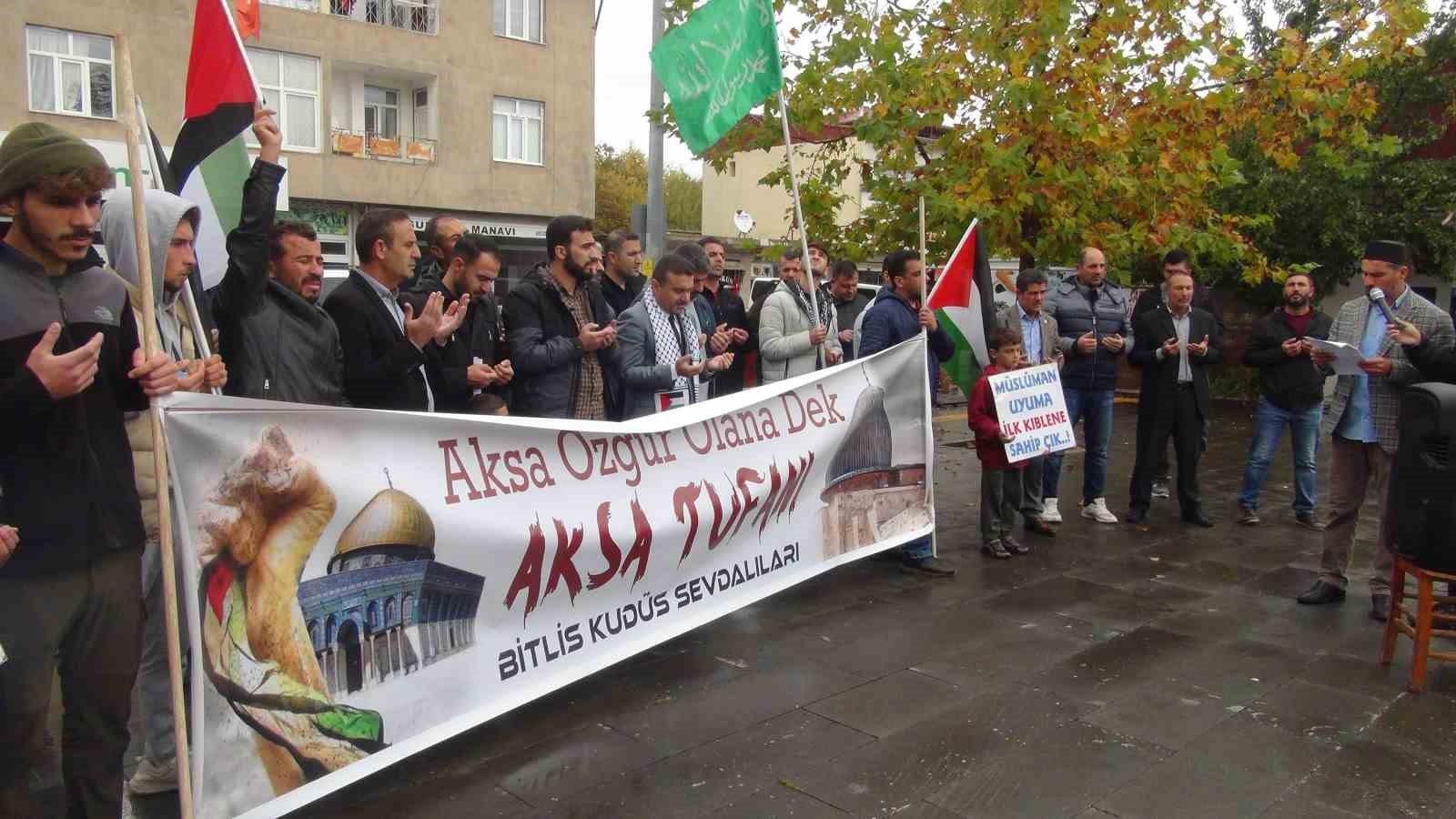 Ahlat’ta İsrail’in saldırıları protesto edildi