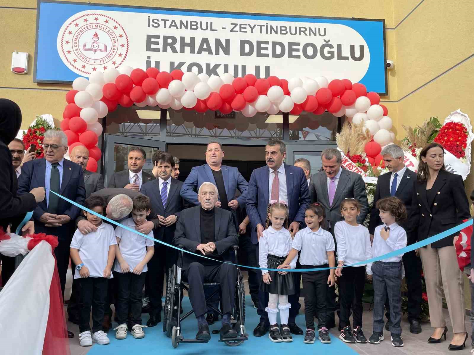 Milli Eğitim Bakanı Tekin &ldquo;Okul yapmak istediğimiz yerlerde bize problemler &ccedil;ıkartan belediyeler var&rdquo;
