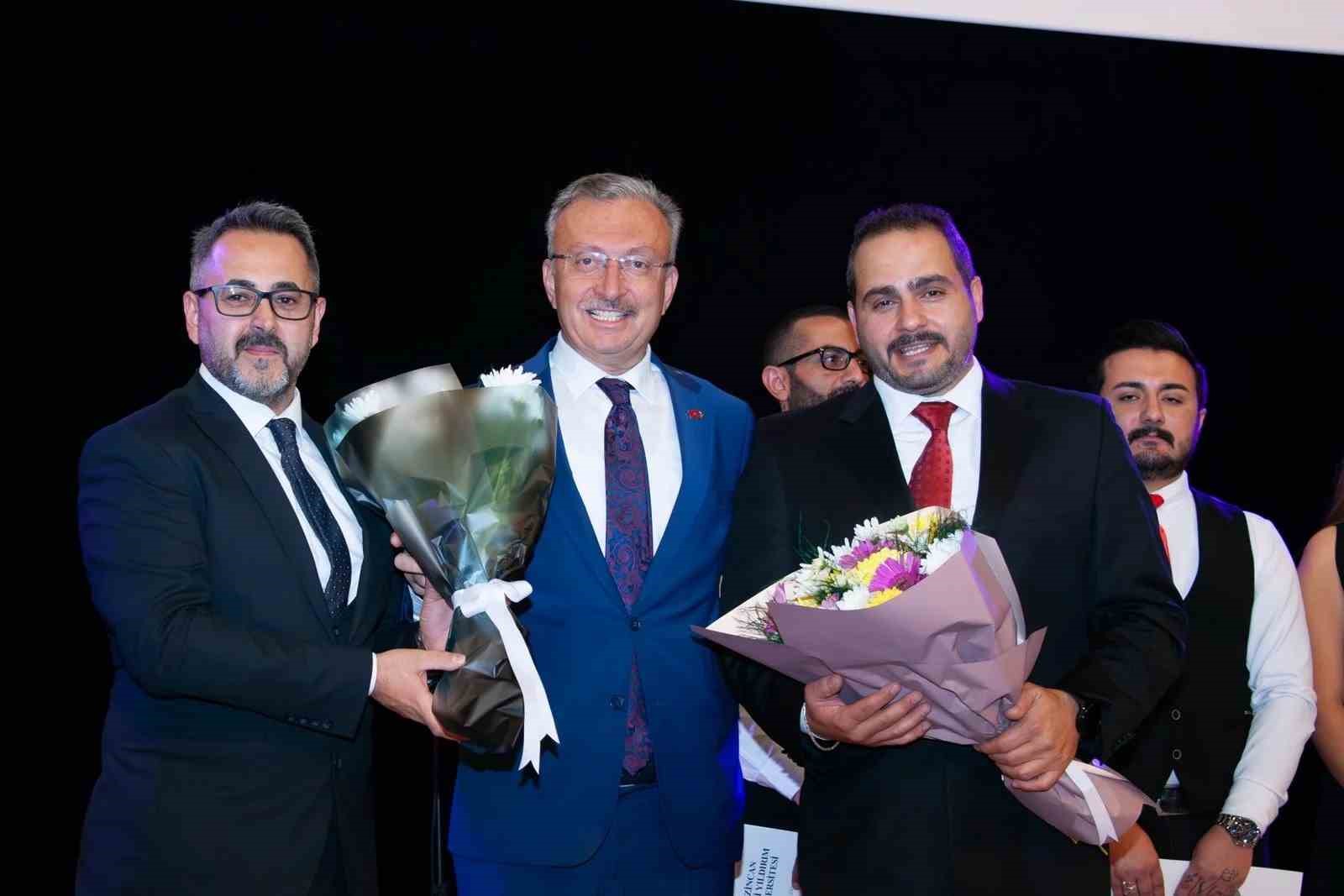 EBY&Uuml;&rsquo;de Cumhuriyetin Y&uuml;z&uuml;nc&uuml; Yılında Doğu Anadolu T&uuml;rk&uuml;leri konseri d&uuml;zenlendi
