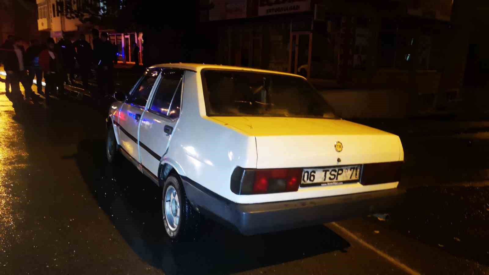 Husumetli ailelerin tartışması bı&ccedil;aklı kavgaya d&ouml;n&uuml;şt&uuml;
