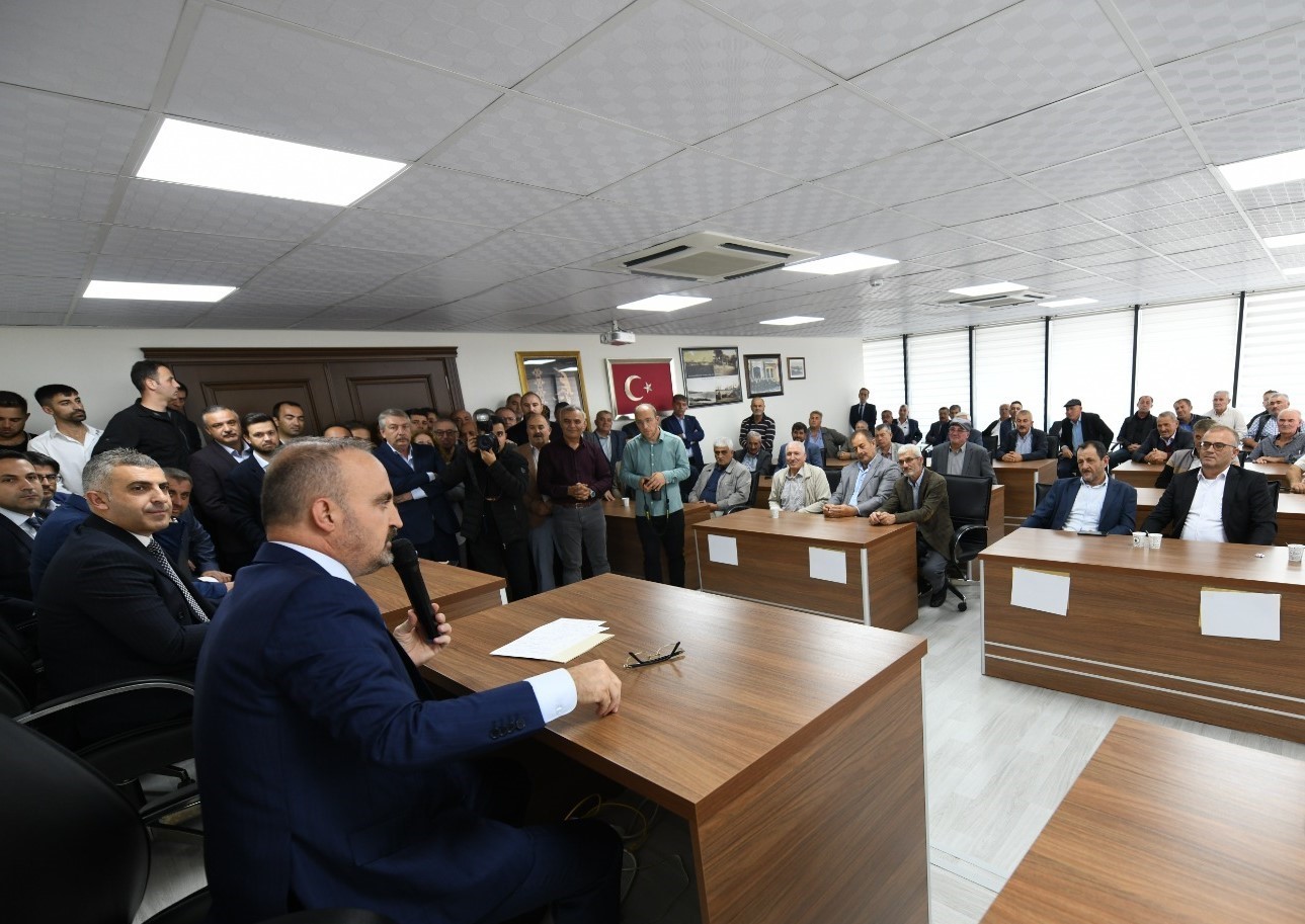 Bakan Yardımcısı Turan: "Devletin karşısında kibirlenen, kibriyle su&ccedil; işleyen hi&ccedil; kimsenin olmasını istemiyoruz"
