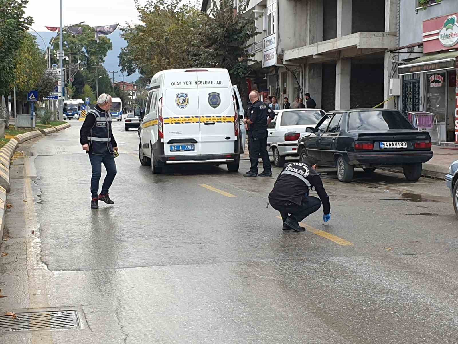 Cadde ortasında husumetlisini silahla vurarak yaralayan şahıs tutuklandı