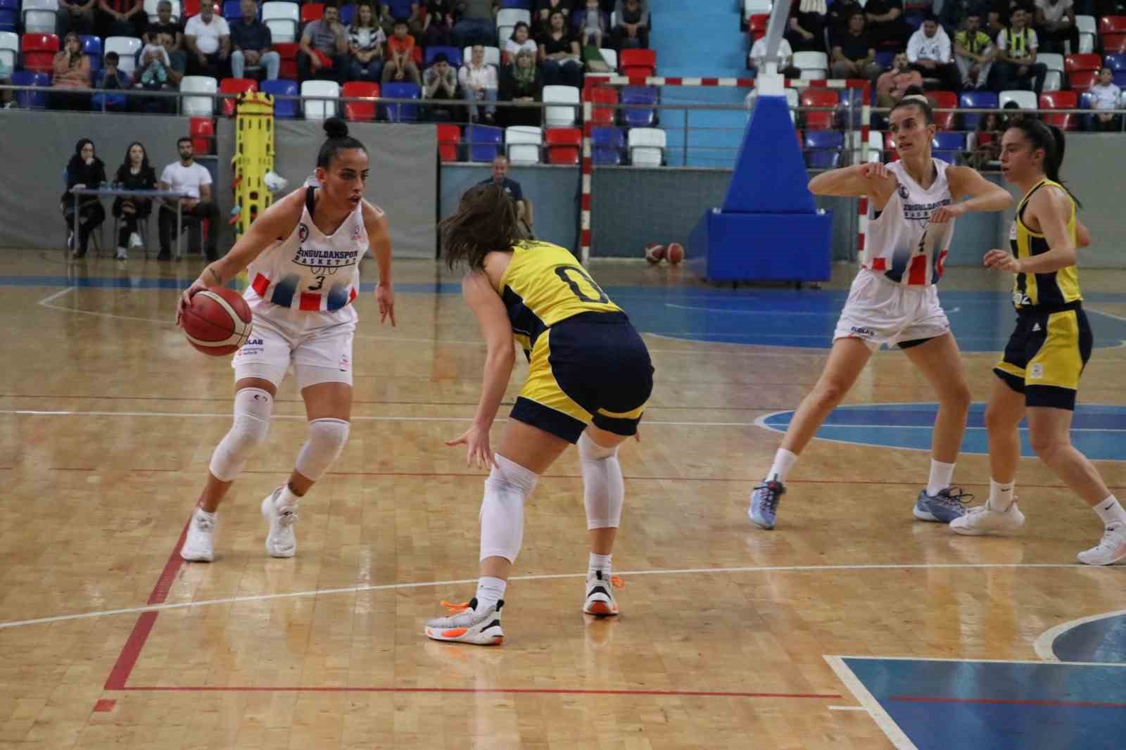 T&uuml;rkiye Kadınlar Basketbol Ligi: Zonguldak Spor Basket 67: 88 - Fenerbah&ccedil;e: 75
