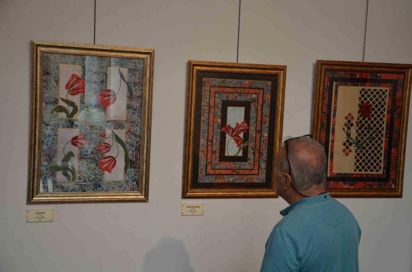 Sanatseverler &lsquo;&Ccedil;eşm-i Cihan Ebru Sergisi&rsquo;nde buluştu
