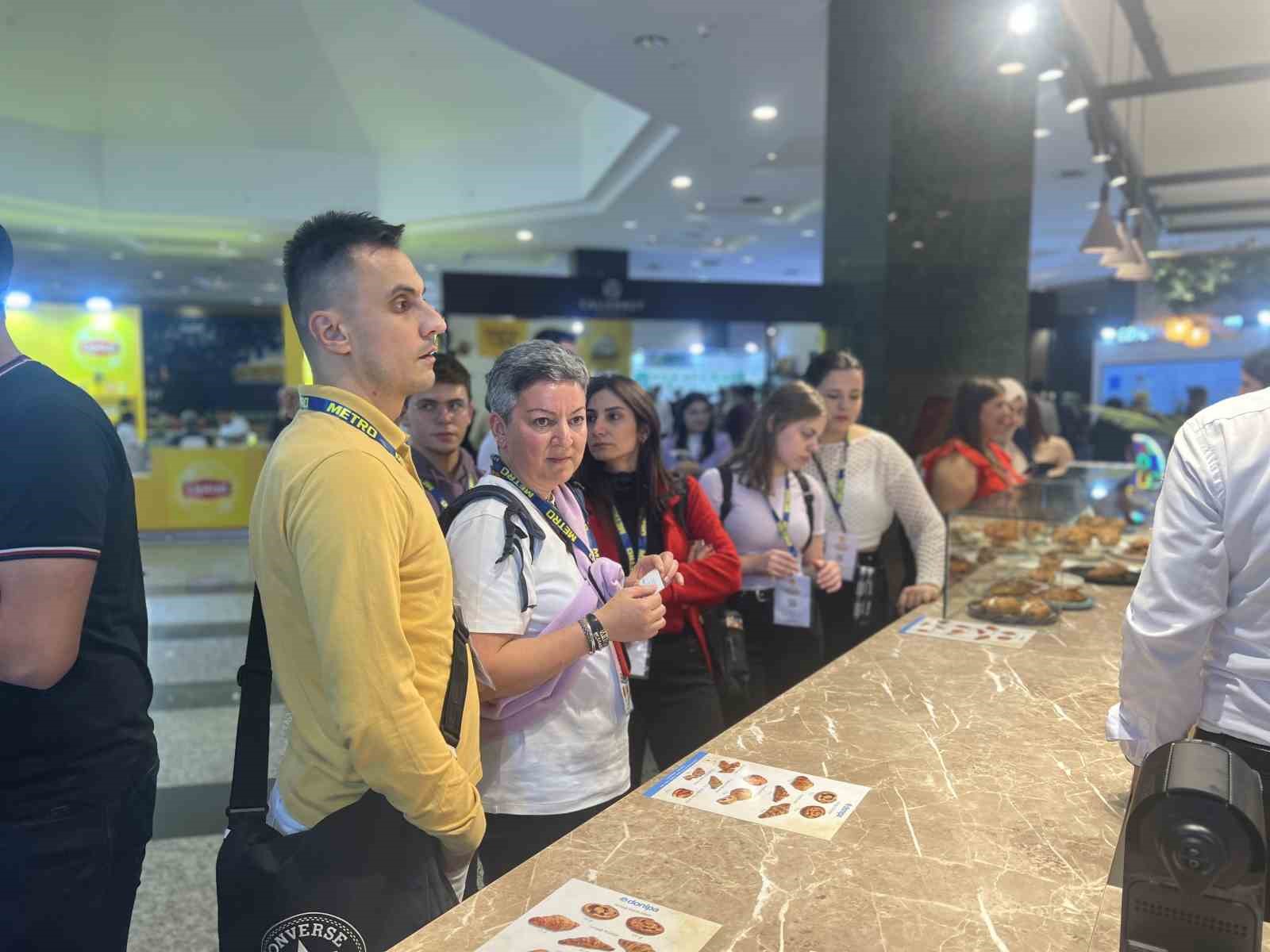 B&uuml;lent Ecevit &Uuml;niversitesi d&uuml;nyaca &uuml;nl&uuml; şeflerin buluştuğu Gastromasa&rsquo;ya katıldı
