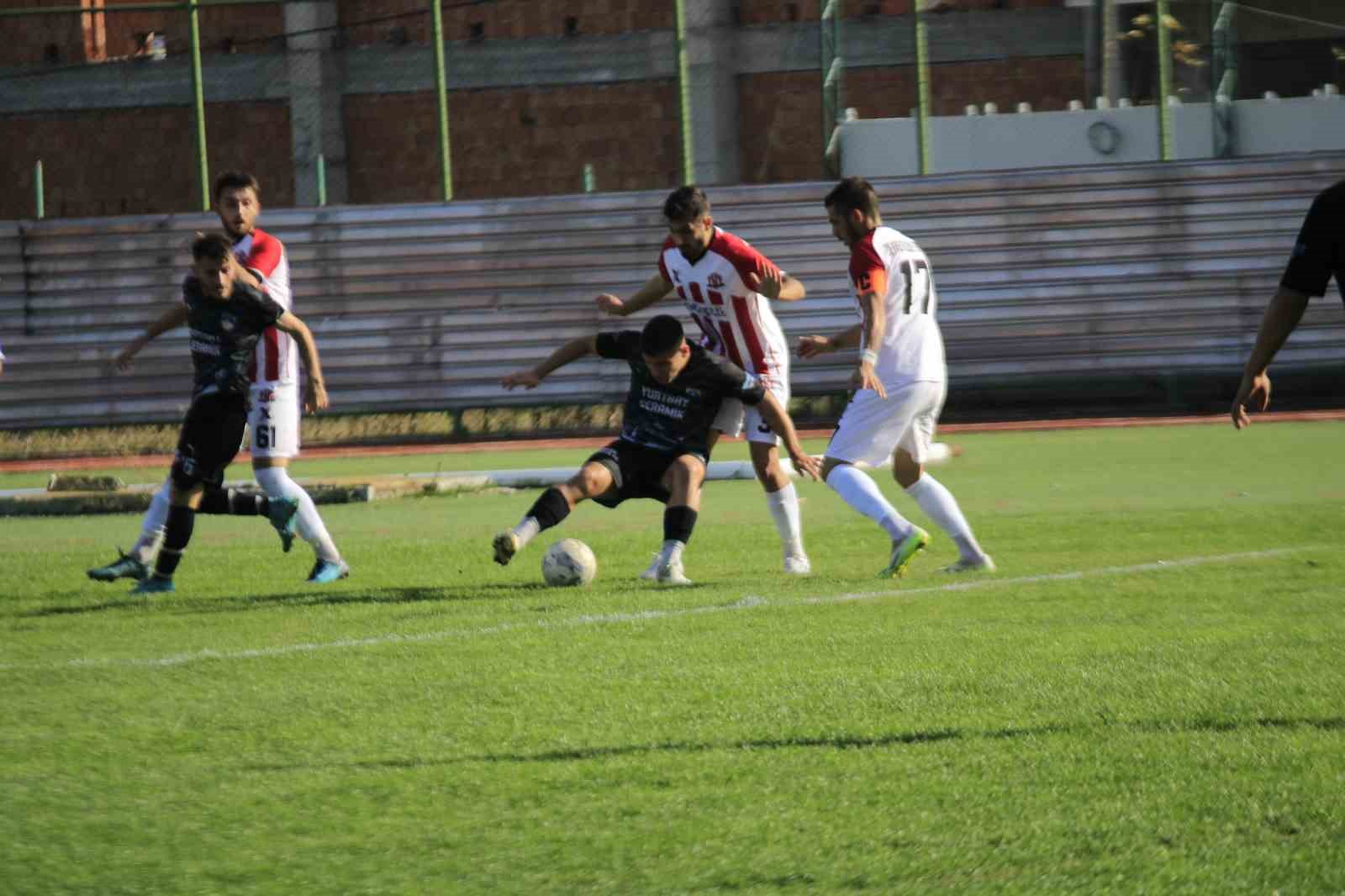 Devrek Belediyespor Çaycuma’yı farklı geçti